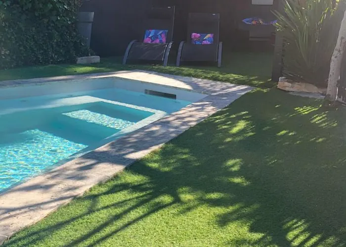 Havre De Paix بيت للعطل نيم