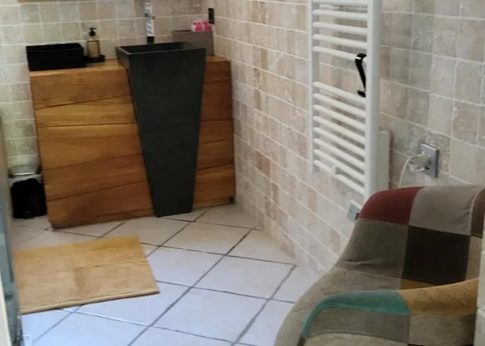 Havre De Paix * نيم