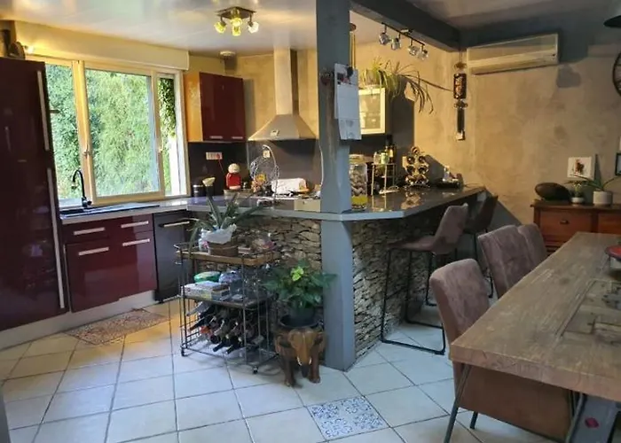 بيت للعطل Havre De Paix نيم